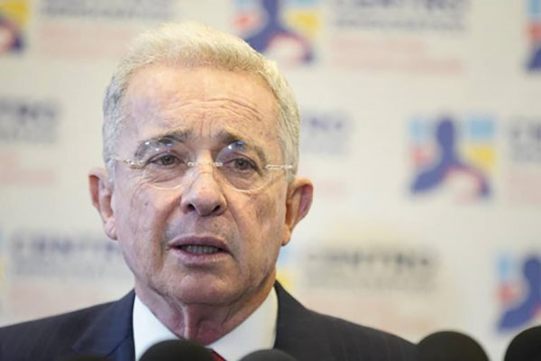 Expresidente Álvaro Uribe Irá a juicio por decisión de  la Fiscalía 