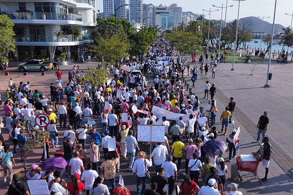 Los manifestantes denuncian que la Costa Caribe paga un 35% más por la energía que el interior del país.