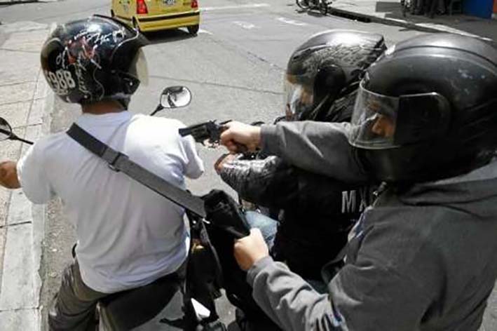 En los últimos días se han registrado varios atracos en distintos sectores de la ciudad, donde las víctimas se movilizan en motocicletas intimidando a las víctimas con armas de fuego.