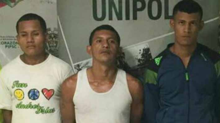 Según la policía la banda operaba en el 7 de Abril, Santo Domingo y Carrizal.