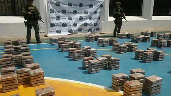 La mercancía que las autoridades incautaron, un total de 600 kilos de cocaina.