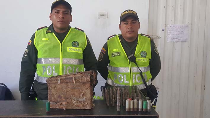 La munición que fue hallada enterrada en cercanías al puente sobre la entrada al barrio Las Malvinas de Santa Marta fue dejada a disposición de las autoridades competentes 