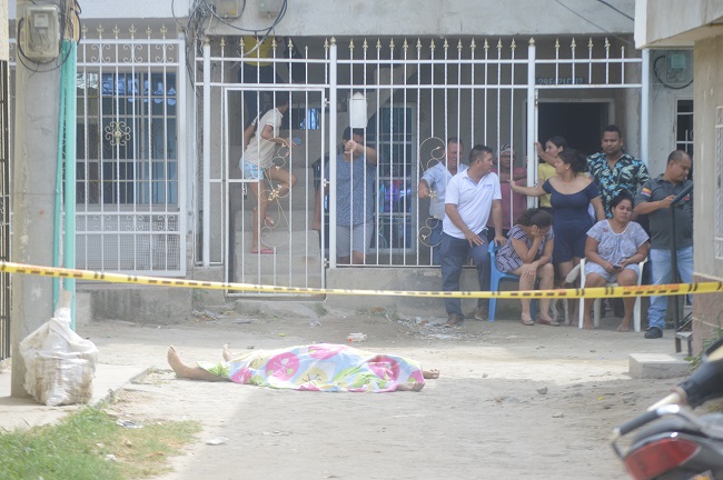 El escolta Abigail Castillo Rincón fue asesinado a tiros en plena vía pública del barrio Villa Bella de Santa Marta.