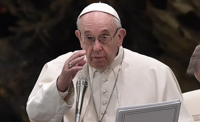 El Papa Francisco se pronunció contra el atentado