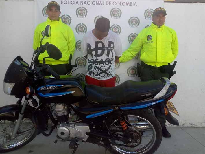Emil José Morales García, alias ‘El Guajiro’, capturado cuando se movilizaba en una motocicletas que había sido reportada como robada