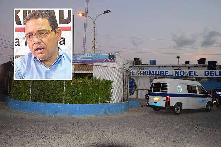 El alcalde Rafael Martínez llegó en horas de la tarde hasta la cárcel distrital Rodrigo de Bastidas de Santa Marta para las diligencias de medida de aseguramiento.
