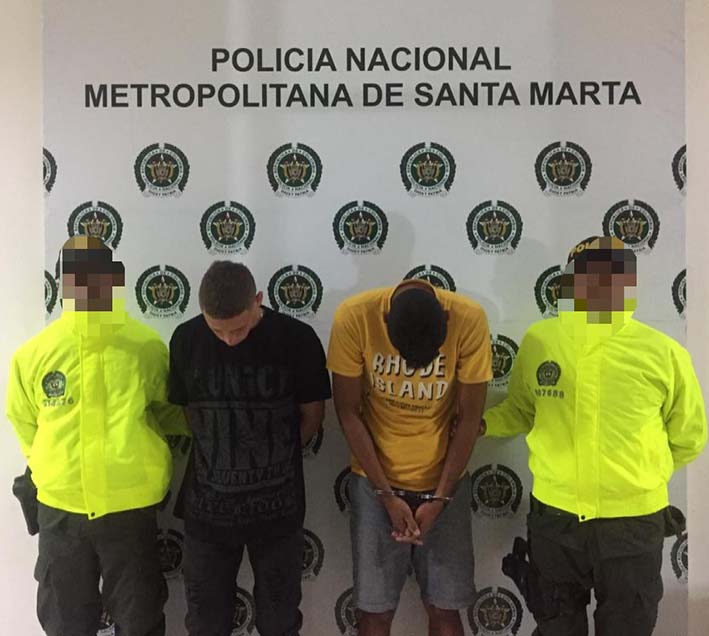 Alejandro Antonio Ávila Berrio, alias ‘Canilla’ y Douglas Enrique Aviña Berrio, alias ‘Douglas’, fueron capturados por la Policía Metropolitana de Santa Marta