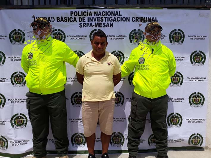 Miguel David Pérez Angarita, comerciante capturado por la Seccional de Infancia y Adolescencia de la Policía Metropolitana presuntamente haber violado a su hijastra.