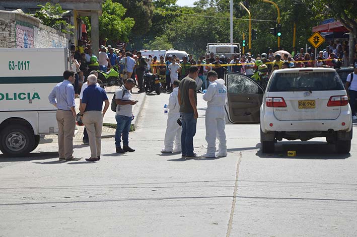 El atentado criminal se presentó en la mañana del viernesmientras la víctima se transportaba por la calle 31 con carrera 13 del barrio Las Américas, al sur de la ciudad.