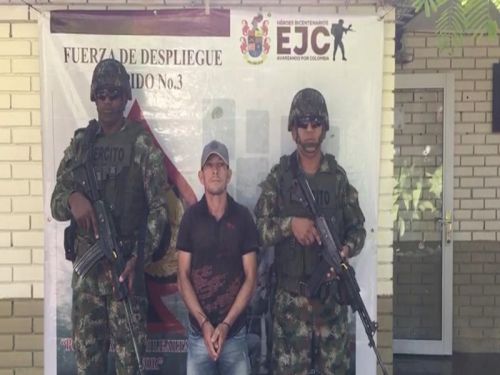 Alias ‘Nilson’, fue capturado por el Ejército Nacional en el casco urbano del municipio de Hacarí, Norte de Santander