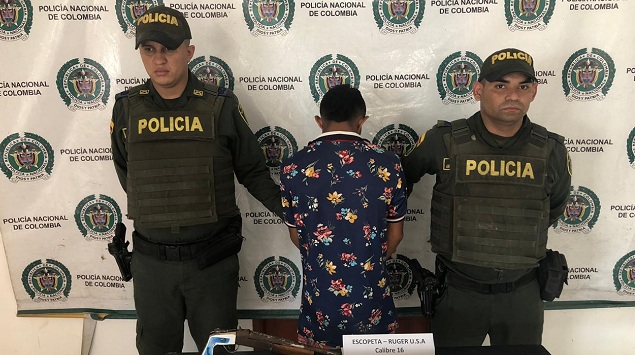 Danys Manuel Marín Romero, capturado para que responda por el delito de porte, tráfico y fabricación de armas de fuego.