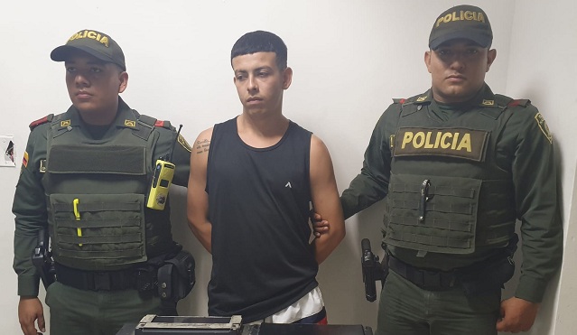 Darwin Mauricio Santiago Barreto, capturado con drogas alucinógenas.