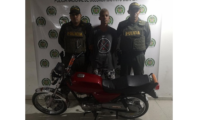 Isaac David Polo Cassares, detenido en el municipio de Ciénaga en una motocicleta robada.