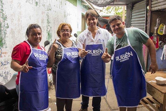 Rubén seguirá llevando su mensaje a los diferentes barrios de ciudad, bajo su eslogan "El Cambio Somos Todos", teniendo como ejes trasversales la educación, emprendimiento e infraestructura.
