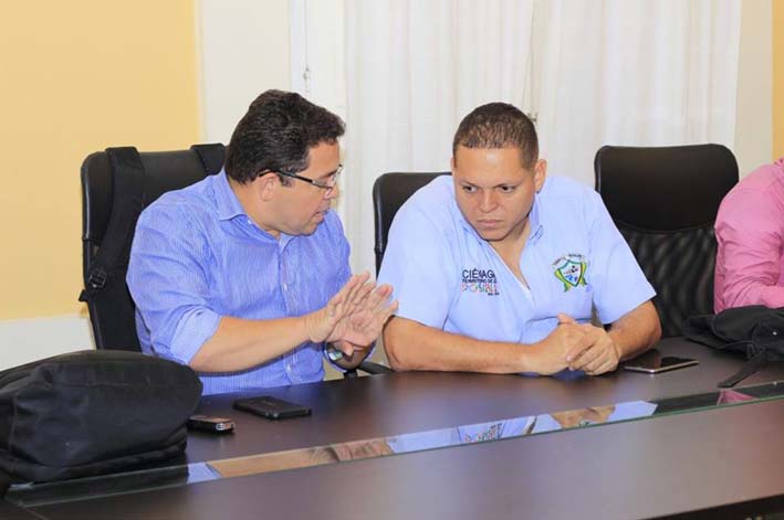 Durante la reunión se analizaron aspectos en pro y en contra para el municipio, para lo cual el alcalde Edgardo Pérez Díaz manifestó que esta reunión solo significaba el primer encuentro para ponerse de acuerdo en torno a un tema que compete a ambos distritos.