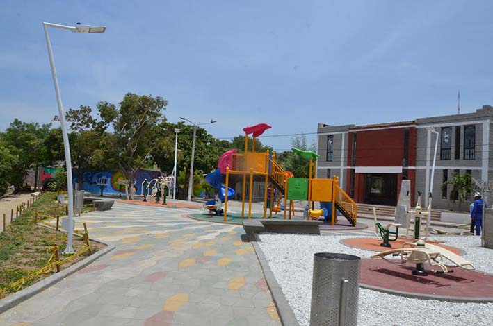 Niños, jóvenes, y adultos de Santa Marta contaran con espacios para recrearse con la nueva red de parques que se entregará mañana sábado 20 de agosto.