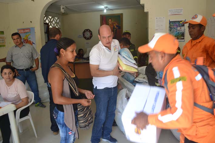 La Unidad Nacional del Riesgo lideró junto con la Administración la entrega de ayudas a las personas que se vieron afectadas por el coletazo de Matthew.