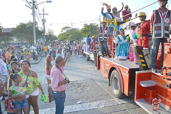 El alcalde Rafael Martínez estipuló que el lunes 27 de febrero no habrá atención al público en la Alcaldía, basándose en el desarrollo de las actividades folclóricas de esta capital.