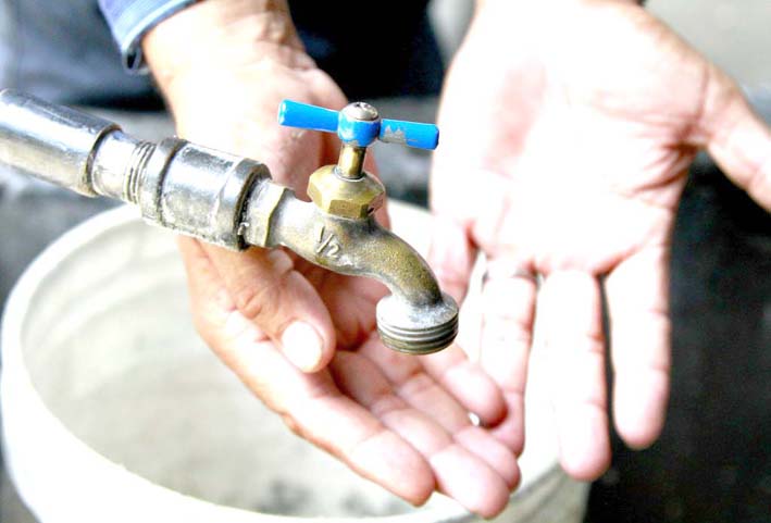 Sin agua durante doce horas estarán nueve barrios en la ciudad, por mantenimiento en la Planta el Roble
