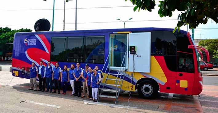 Bus de Ruta del Consumidor estará hasta hoy en Santa Marta prestando servicio al ciudadano.
