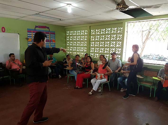 Destacó Luis Andrés Ospina Daza que algunos de los docentes contratados ya venían ejerciendo su labor en calidad de voluntarios.