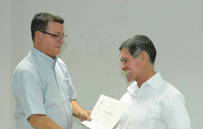 La nueva ceremonia de graduación mantiene el compromiso de la Institución de Educación Superior “Humberto Velásquez García.