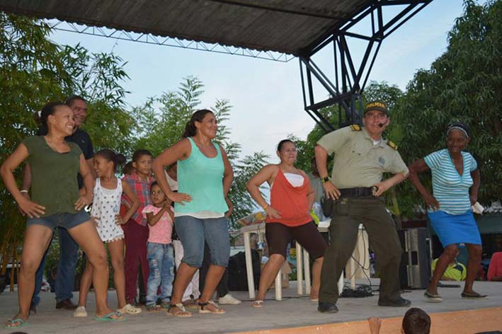 En el evento que se llevó a cabo en el barrio Galán y Camellón 20 de Julio de Aracataca.