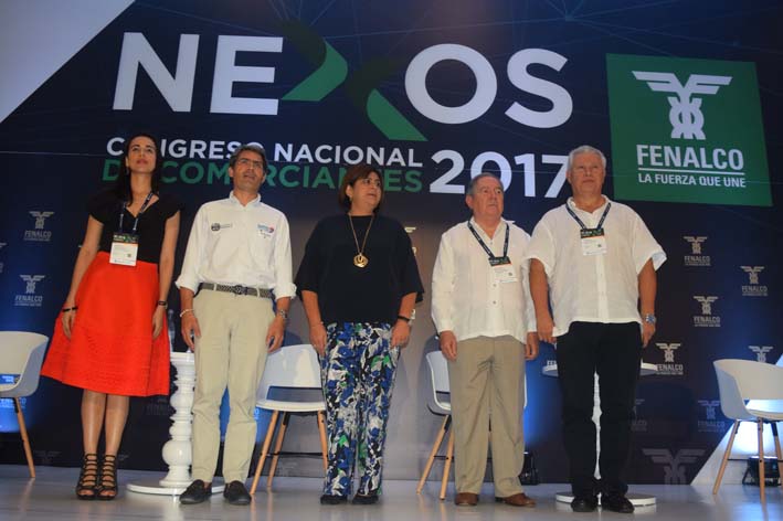 Los encargados de presidir la apertura fueron: Carlos Enrique Gutiérrez, Angélica Silva, María Lorena Gutiérrez, Guillermo Botero, Pedro Alejandro Markun.