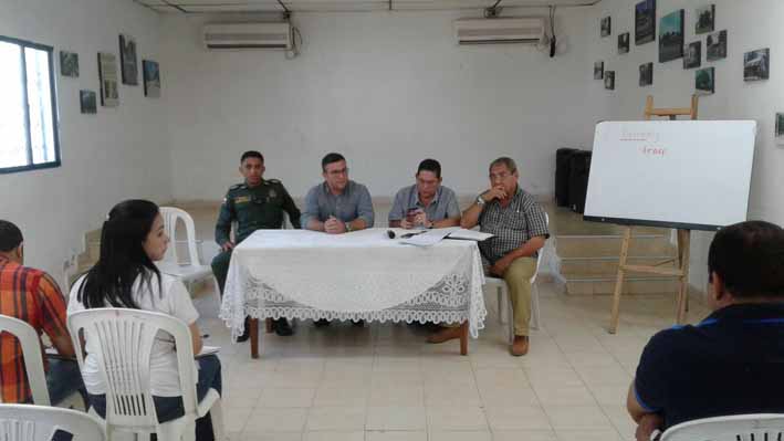 La jornada contó con la presencia del Gerente de Electricaribe en el Magdalena, David De Marchena; el alcalde de Aracataca, Pedro Sánchez, concejales y líderes comunales.