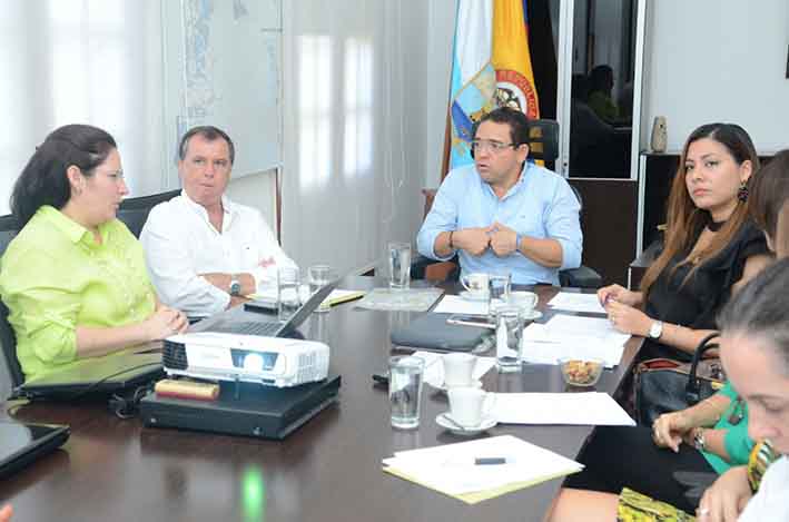 El alcalde Rafael Martínez, junto con el Departamento Nacional de Planeación, DNP, que presentará su punto de vista frente a la realidad de la ciudad.