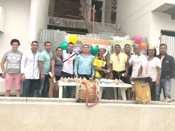 La actividad fue liderada por Edgardo Lara, vicepresidente de la Junta de Acción Comunal de La Paz, acompañado por la comunidad, quienes trajeron torta, regalos y tambora para la celebración del cumpleaños número 3 del centro de salud.  