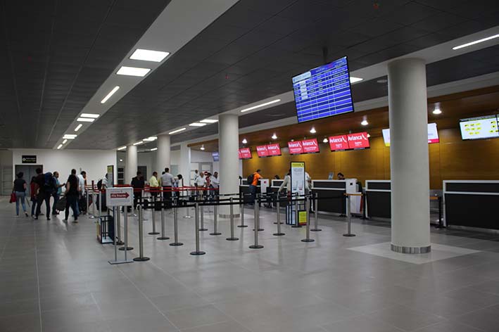 El objetivo es hacer todos los ajustes para posibilitar la llegada de la aerolínea Air Panamá a Santa Marta. Foto: Referencial.