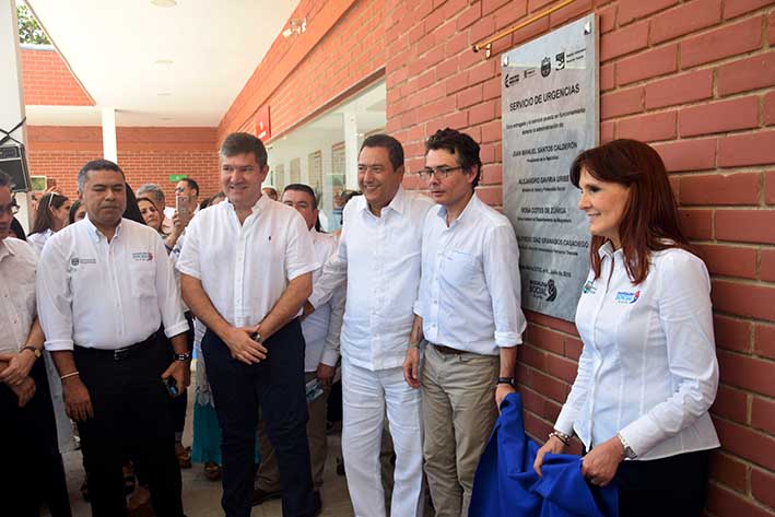 El Representante a la Cámara acompañó al Ministro de Salud y la Gobernadora del Magdalena en el acto inaugural de la sala de urgencias.