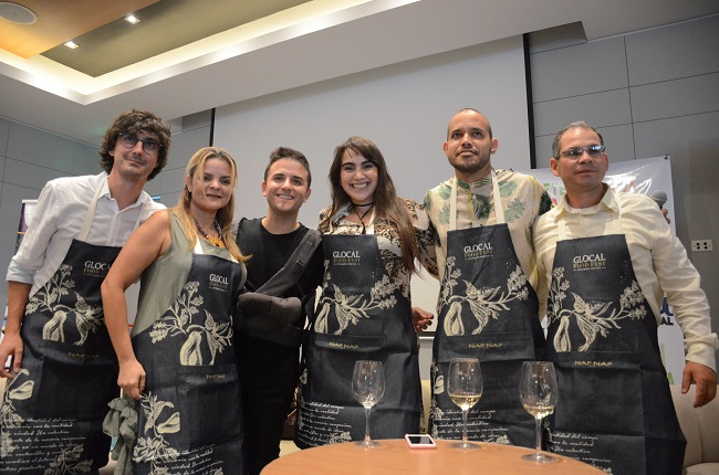 El evento, cuyo lema “Piensa global y actúa local” Santa Marta será representado por Mauricio Cubillos y María Salomé Cano, ganadores de último Festival Gastronómico realizado en las pasada Fiesta del Mar.
