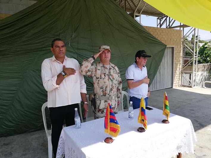 El Alcalde de Aracataca Pedro J. Sánchez Rueda, el secretario de Gobierno, Edgar Pérez Ibáñez, el Teniente Coronel Diego Alejandro Verano.