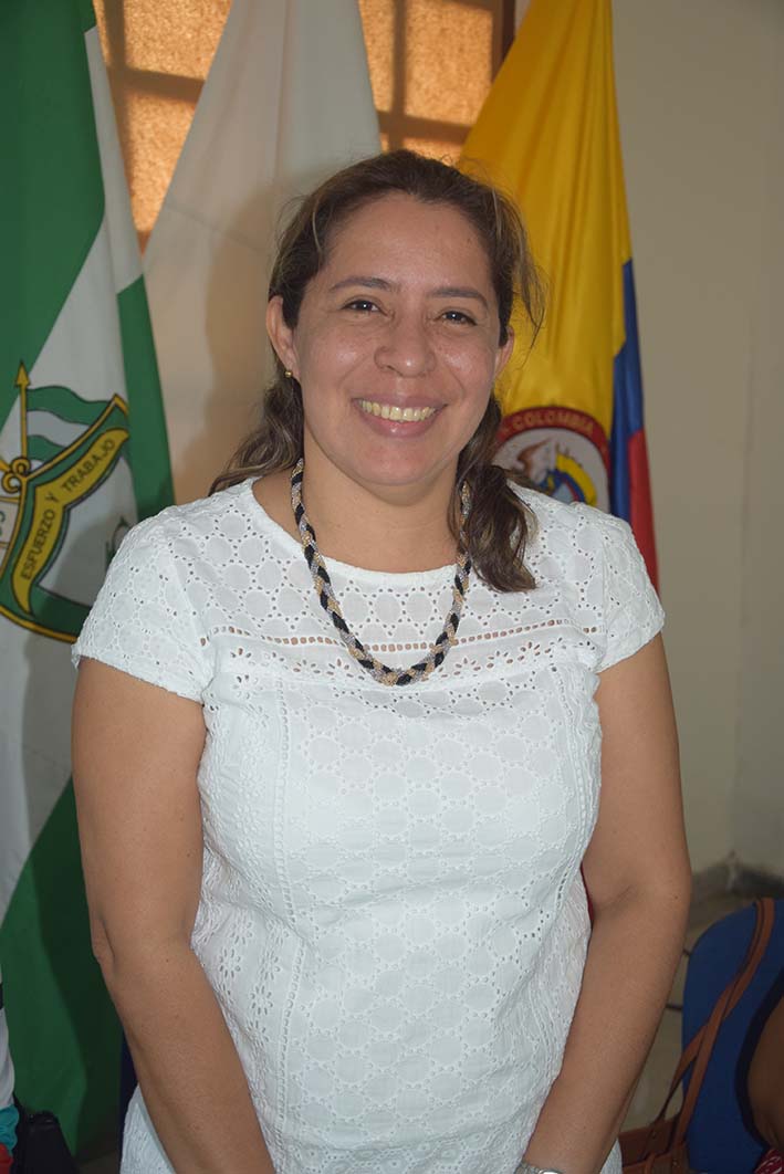 Gloria Larios Jiménez, rectora del IED Liceo Celedón.