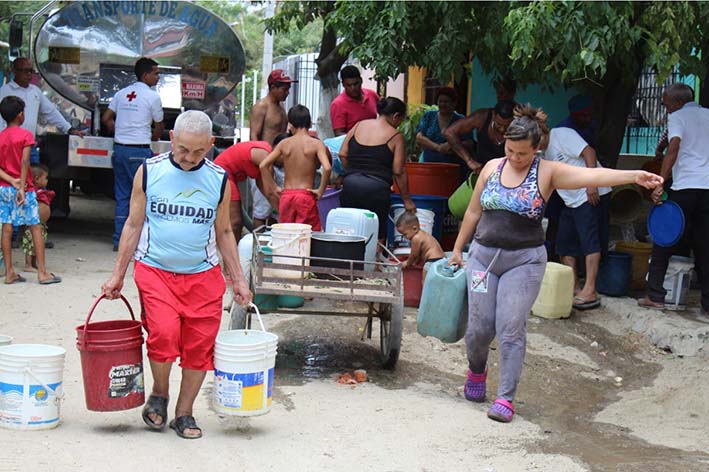El alcalde encargado Andrés Rugeles hizo un llamado a la ciudadanía samaria a ahorrar y hacer un uso responsable del agua ante la crisis que se vive en la Ciudad por el desabastecimiento de agua.