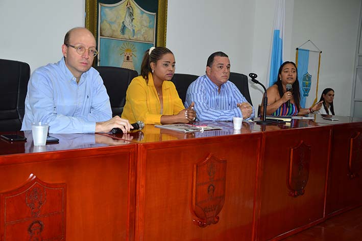 El Concejo de Santa Marta inició ayer su segundo periodo de sesiones, con la presencia del alcalde encargado, Andrés Rugeles.