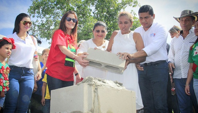 Magdalena avanza en obras de construcción de viviendas gratuitas en 11 municipios.