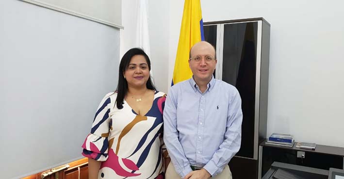 El alcalde (e) de Santa Marta, Andrés Rugeles, designó a Zugel Camargo como nueva secretaria General