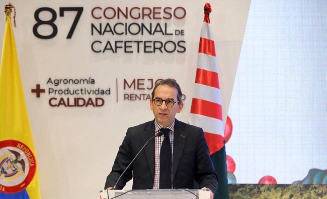 Andrés Valencia, Ministro de Agricultura