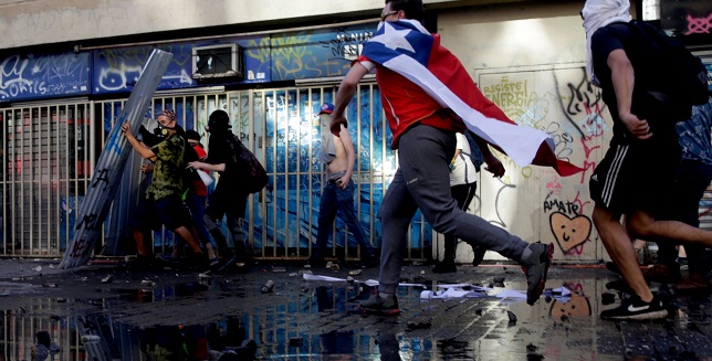 En Chile se ha producido la última revuelta, un país considerado el alumno aventajado de las políticas neoliberales “con éxito” en Latinoamérica.