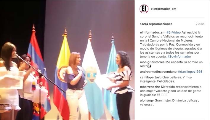 En Instagram: Con 1.694 reproducciones, el video del reconocimiento realizado a la Coronel Sandra Vallejo en el marco de la celebración del Día de la Mujer y la realización de la Primera Cumbre Nacional de Mujeres Trabajadoras por la Paz es uno de los más populares de la semana. Puedes encontrarlo en @elinformador_sm en Instagram.  