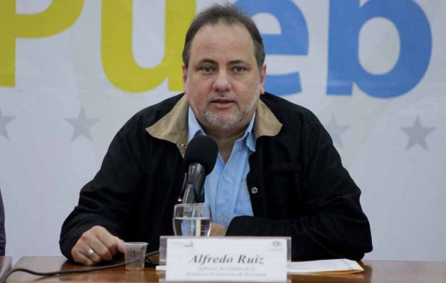 Defensor del pueblo de Venezuela, Alfredo Ruiz