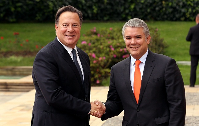 Iván Duque, recibió este martes en la Casa de Nariño con honores militares a su homólogo panameño, Juan Carlos Varela