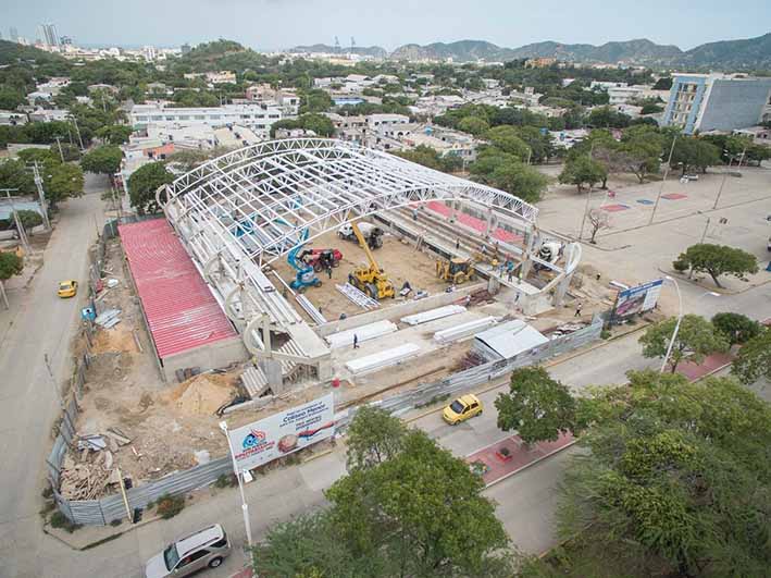 Junto al nuevo estadio de fútbol el reconstruido coliseo Menor ha generado una gran expectativa entre los samarios.