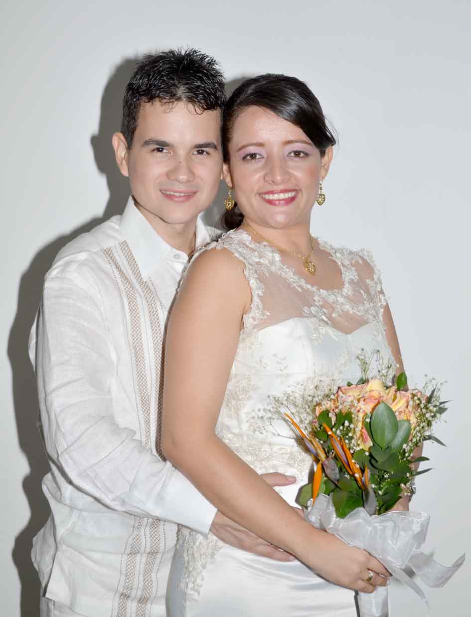 Los recién casados: Darío Ceballos Martínez y Nataly Moreno Caballero.
