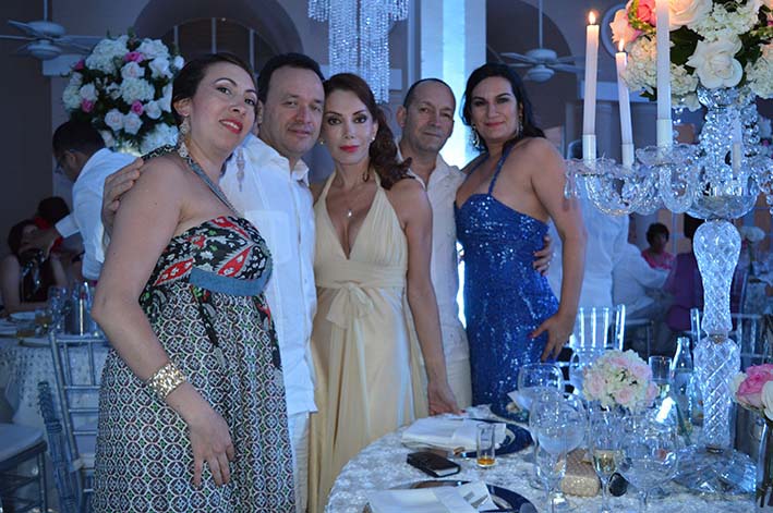 Carlo Cainarca, Gloria Liliana Pérez, Diana Gámez, Mónica Sánchez Medina y Albeiro Yepes.