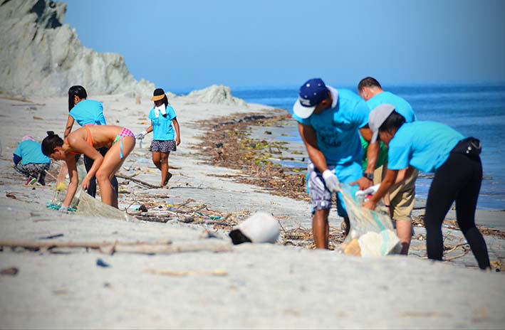Este es el grupo ecológico Paddle Santa Marta que le han apostado a la iniciativa 'Tras las playas del olvido', que buscan sacar de ese abandono estos bellos lugares. 