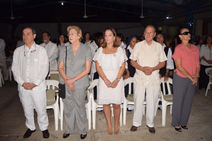 Gustavo Manrique, María Armentero, María Cecilia Vives, Orlando Zabaraín e Inés Pinto de Zabaraín.
